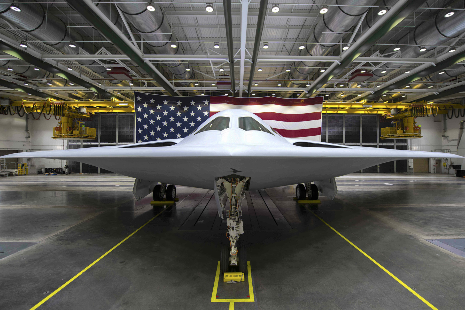 B-21 Raider - Der Künftige US-Bomber - Sky News