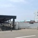 Seit Anfang Juni ist der überdachte Weg vom P2 zum Check-in am Flughafen Zürich gesperrt. Foto Hansjörg Bürgi