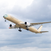 first-flight-of-the-qantas-a350-1000ulr-msn-707